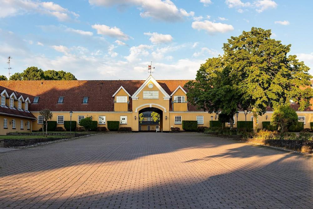 Hotel Sørup Herregaard Ringsted Buitenkant foto